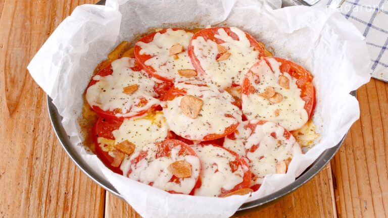 【フライパンでトマトのチーズ焼き】ジューシーなトマトにチーズがとろけて絡む！