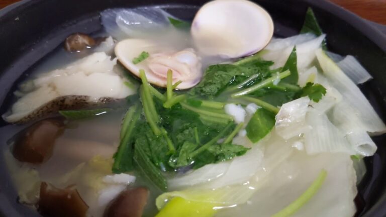 今夜は鱈と蛤の鍋です😋🍲🍺