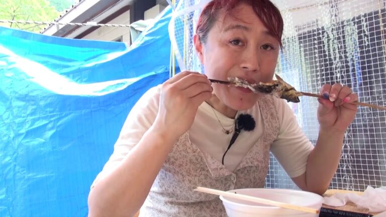 鮎の塩焼きと舞茸山菜うどん☆黒滝の道の駅