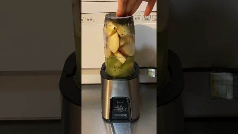 【腸活】グリーンスムージー(ほうれん草、りんご、キウイ) #腸活レシピ #スムージー #smoothie #ヘルシー #簡単レシピ