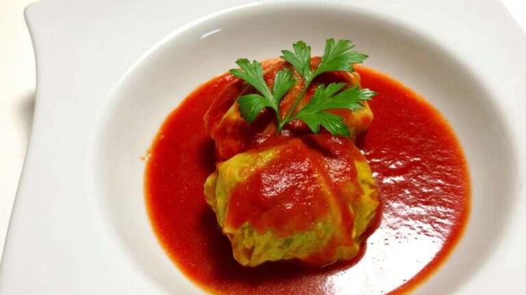 ロールキャベツの簡単レシピと作り方。同時・並行調理でハンバーグも完成♪