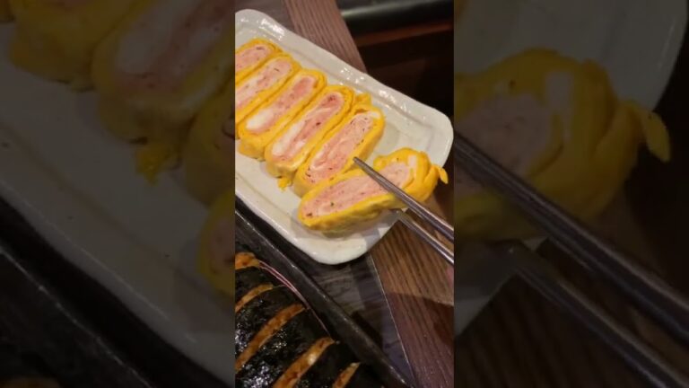 【飯テロ】美味しそうなケランマリ(韓国卵焼き)の映像@新大久保 プングム