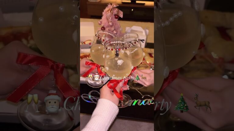 【大学生の日常】おうちクリスマスって最高🎄🎅🏻❤️#shorts #クリスマス#christmas#大学生vlog#vlog#大学生#日常vlog#クリスマスパーティー