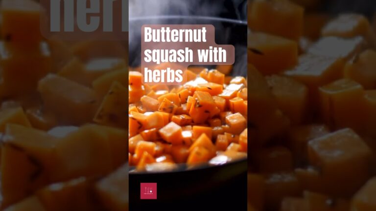 🍁 One-pan Butternut Squash With Dry Herbs Is The Perfect Fall Side Dish #food #fallrecipes