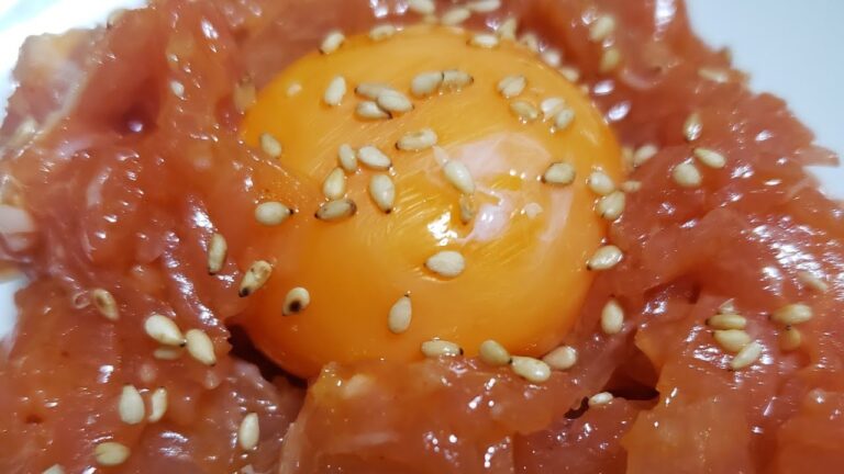 生ハムユッケ！