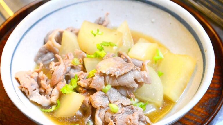 豚肉と大根の煮物の作り方　　How to make boiled pork and daikon with sake and soy sauce