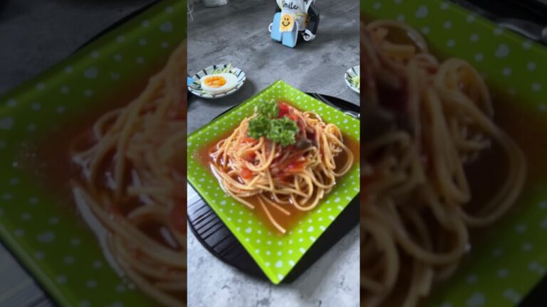 本格料理さんが作る今日の賄いはミネストローネパスタでござんす❣️