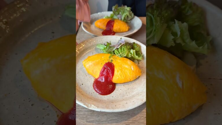 ツナご飯を潜ませた珍しいオムライス！和風な味わいがたまらない一皿【torse：祐天寺】