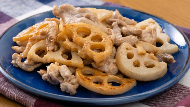 れんこんと豚こまの和風マヨネーズ炒め