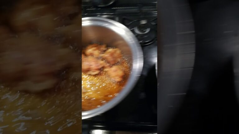 唐揚げ（2度揚げ目）