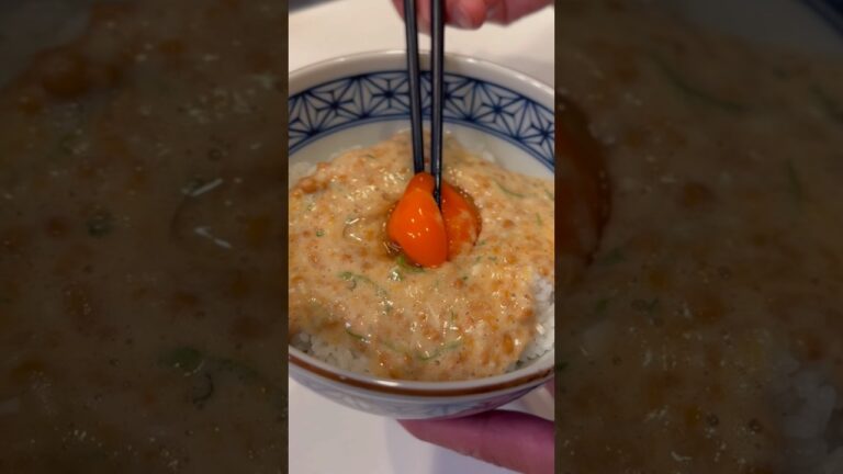 京都の料理人の方に教えていただいた納豆ご飯です。サッパリととても美味しいので皆さんも試してみてください♪#納豆ご飯#納豆レシピ#納豆#simple cooking