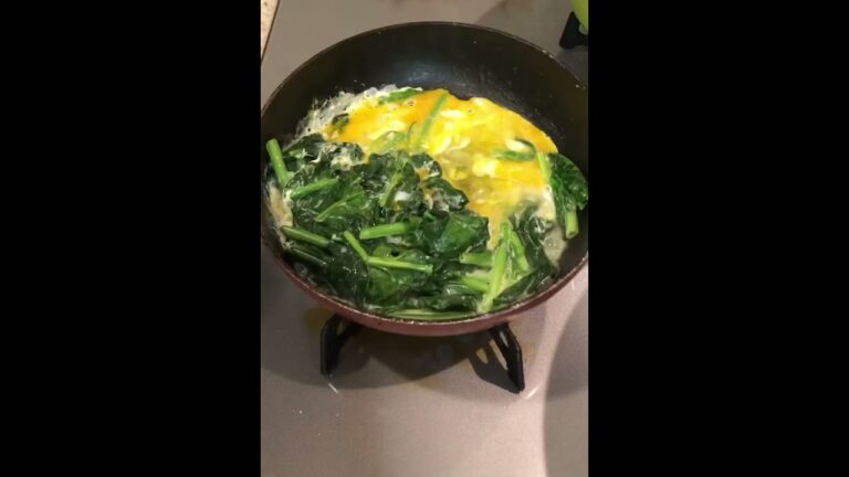 ほうれん草と卵をマヨネーズでいためるだけ(高速版)