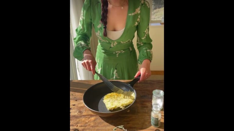 【ワインがすすむ🍷じゃがいもガレット】🌿 #野菜レシピ #新じゃが #旬の野菜 #プラントベース