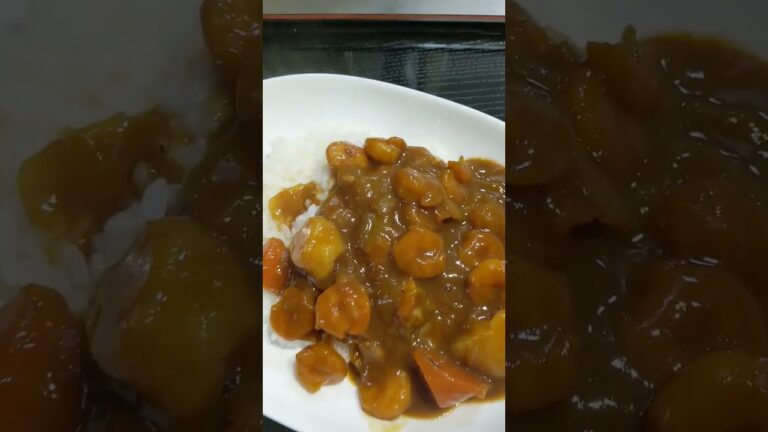 我が家のエビたっぷりのシーフードジャワカレー！ビシビシ！