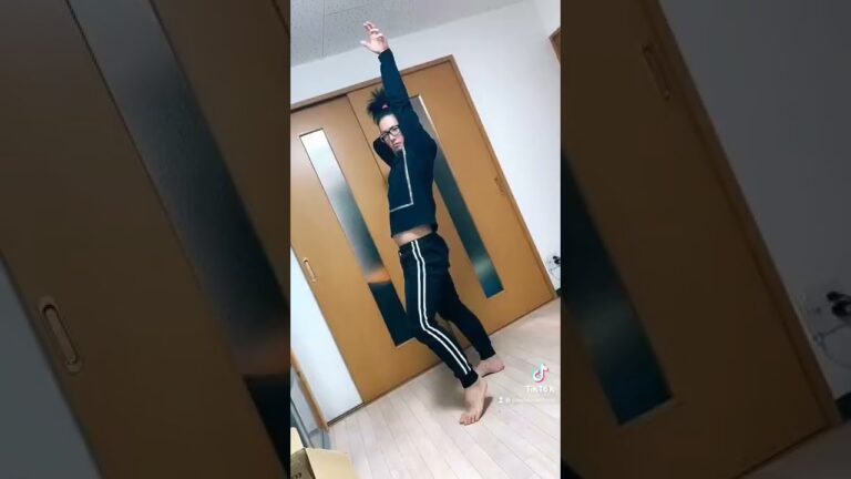 コンビニで買ったムール貝のボンゴレロッソ