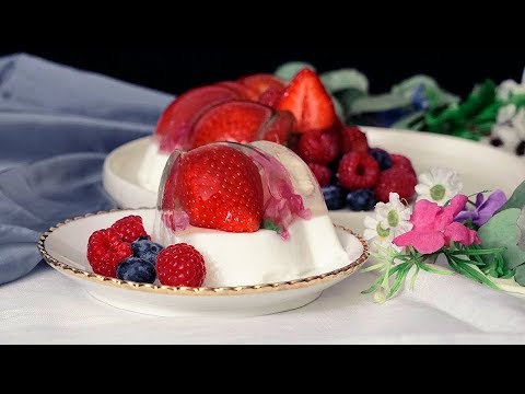 【美しすぎる…😍】ぷるるんいちごのパンナコッタ🍓💕