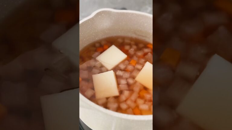 正月雑煮【スルメ出汁が効いたお正月の味】#レシピ動画 #正月料理