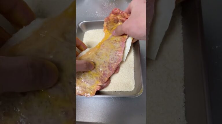 トンカツにチーズを挟みたかっただけなのに…それだけ。