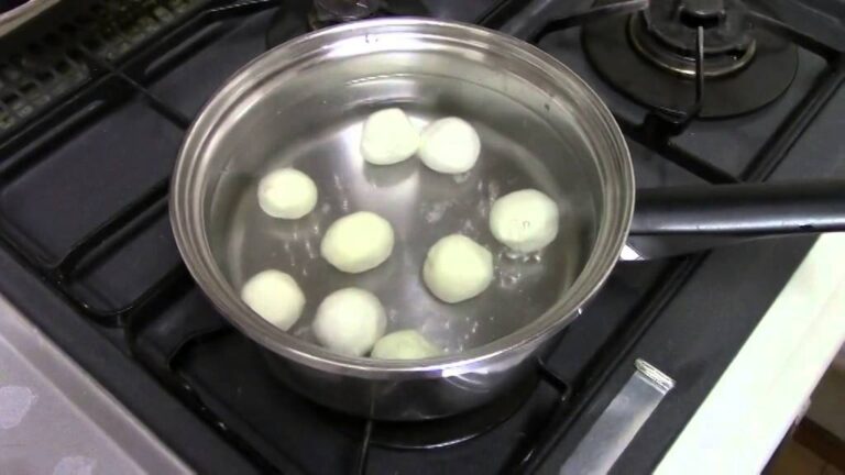 豆腐のみたらし団子