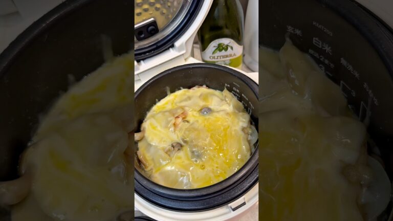 炊飯器に入れるだけ / チーズマカロニグラタン ↓↓↓ レシピの詳細はコメントから #レシピ #簡単レシピ #炊飯器レシピ
