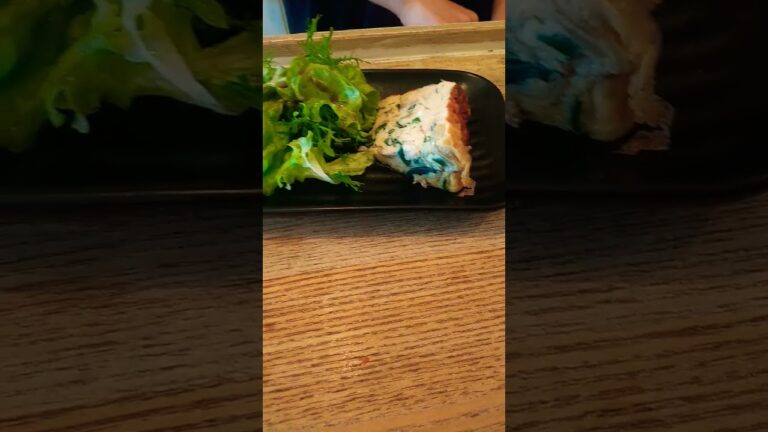 ほうれん草とベーコンスペインオムレツ