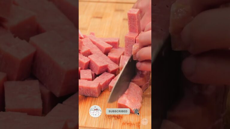 スパムを角切りしてスパムチャーハンを作る #shorts #cooking #spam #friedrice