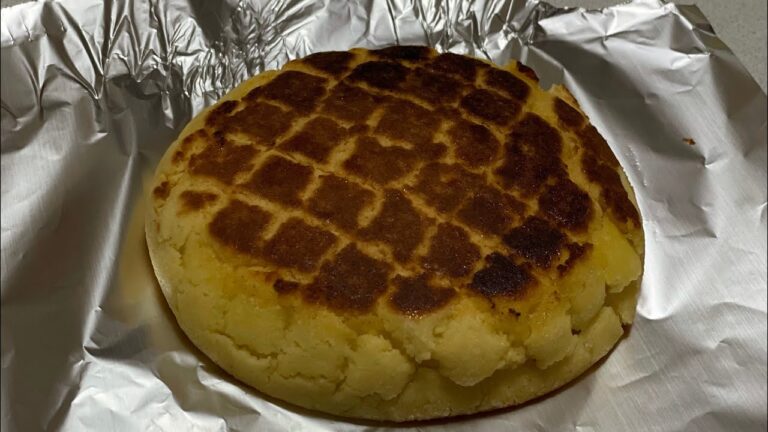 ホットサンドメーカーでメロンパンカリカリにしてみた