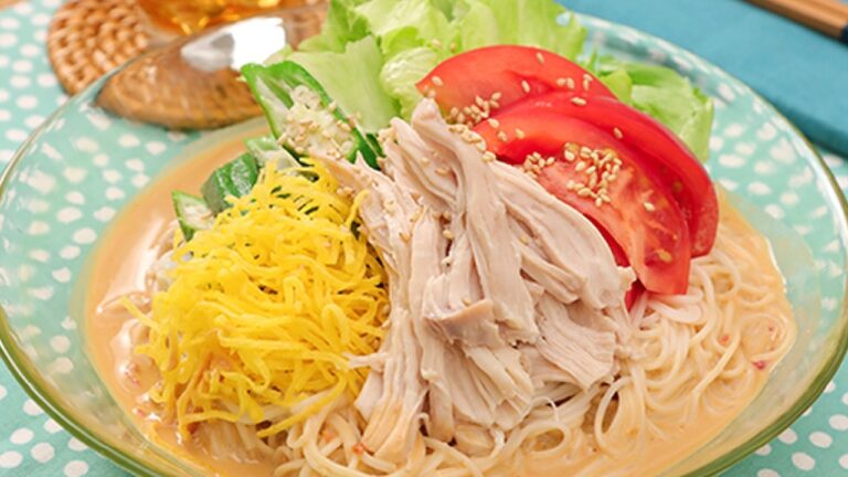 濃厚ごまだれが◎ピリ辛サラダそうめん