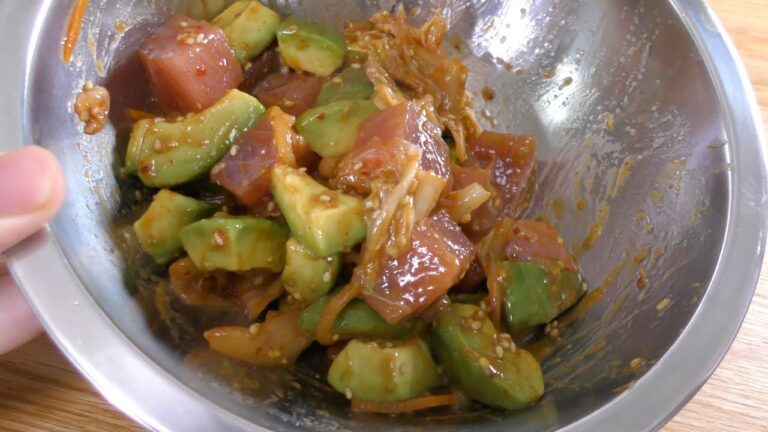 【簡単レシピ】料理人が教える『絶品キムチ和え』の作り方