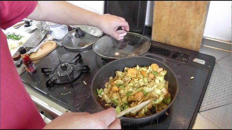 幸運な病のレシピ（ 1421 ）夜 ：餃子下ごしらえ、スープカレー