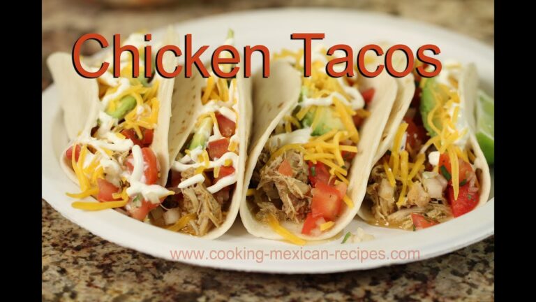 Slow Cooker Chicken Tacos | Rockin Robin