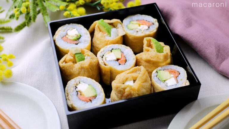 【サーモンアボカドのロールいなり】クリームチーズで贅沢な味わい！花見弁当にも♪