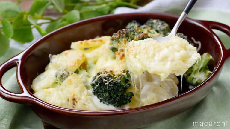 【じゃがいもとブロッコリーのグラタン】じゃがいもとブロッコリーでホクホク！レンジで時短♪｜macaroni（マカロニ）