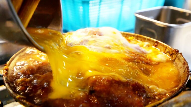 止まらないカツ丼ラッシュ！サラリーマンの欲望を満たす大阪屈指のカツ丼専門店
