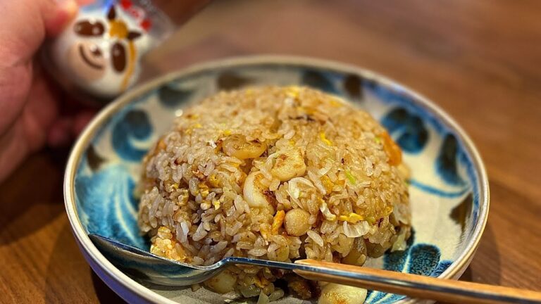 【「味の素®」】海鮮チャーハンを作る、妻のしもべ