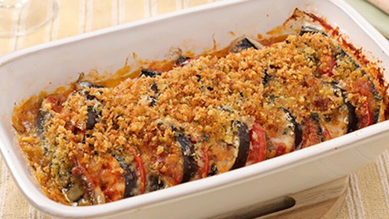 トマトで！いわしの香草パン粉重ね焼き