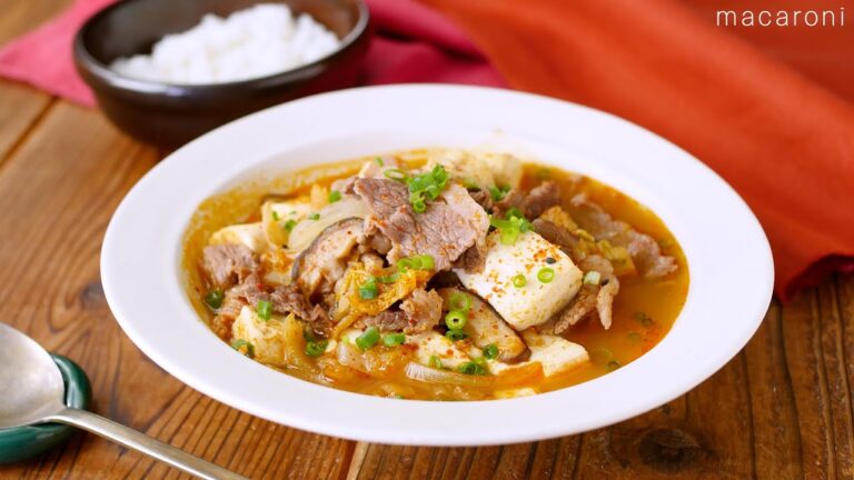 【牛豆腐キムチチゲ】寒い日に食べたくなる！炒めて煮るだけで簡単♪
