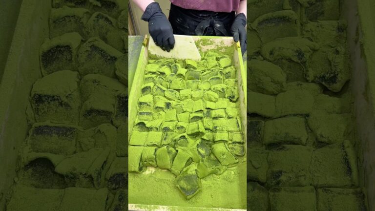 もちもちの抹茶生わらび餅