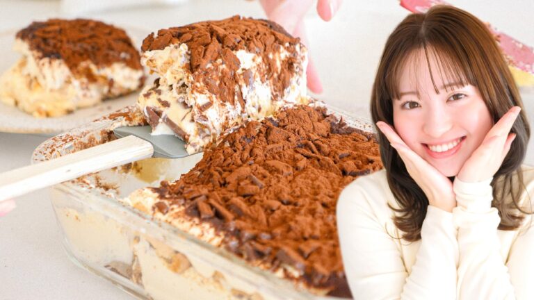 クリームを食べる濃厚ティラミス！