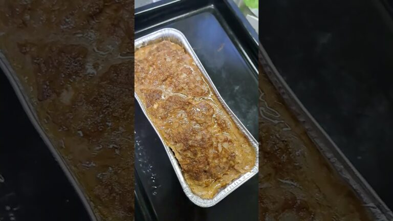 バレンタインデー💝ハート卵のミートローフ作ったにゃ‼️ #ミートローフ バレンタインデー