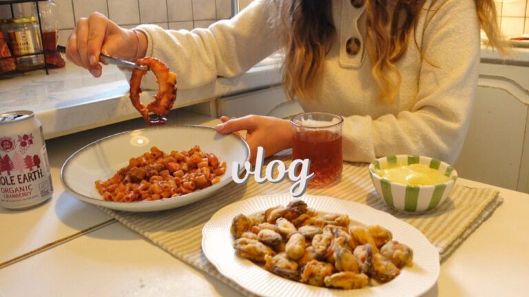 meatless meal ideas 🐙 fried mussels with garlic dip & vegan mushroom wrap