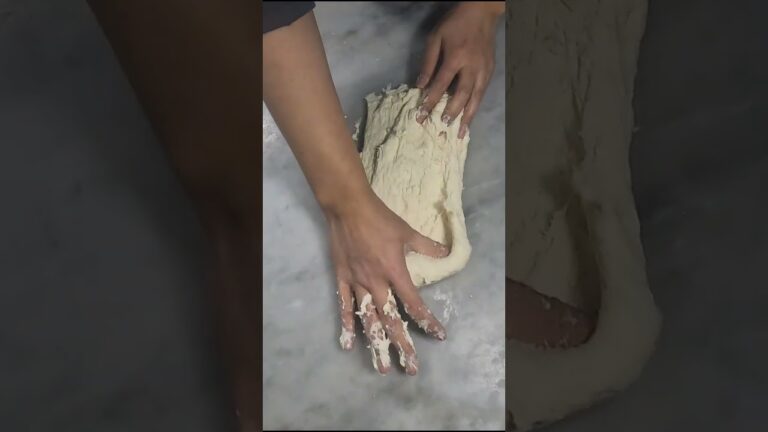 【ピザ生地】材料は「説明欄」でご確認ください#shorts