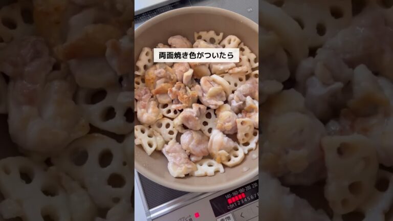 【秋のほっこりおかず】鶏とレンコンとさつまいものやみつき甘酢炒め🍁🍠