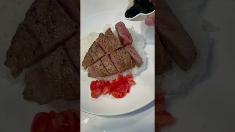 お肉もご飯も進むバルサミコソースステーキ丼