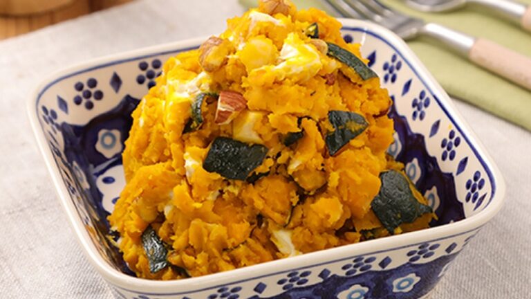 材料5つ☆かぼちゃとナッツのデリ風サラダ