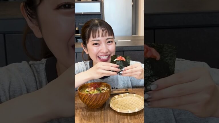 福岡おにぎりセット握ります🍲🤝🏻#おにぎり#朝ごはん#ASMR#asmr#福岡
