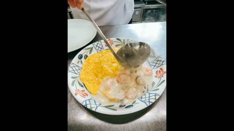 優しい味のエビクリーム【オムライス】#shorts
