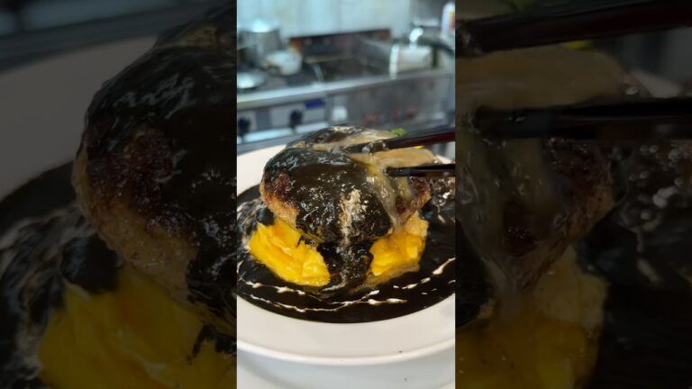 エグい量肉汁溢れるハンバーグオムライス #たもグルメ #japanesefood