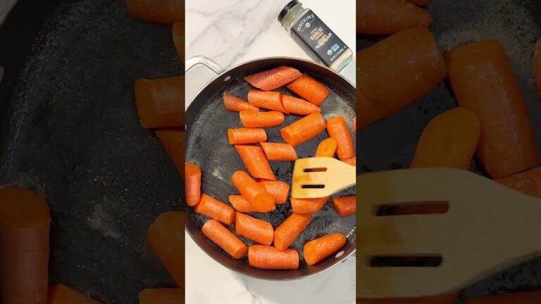 Made with Watkins Spices & Herbs our Garlic & Herb Butter Roasted Carrots are the perfect side dish!