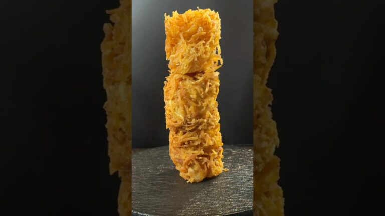 【300万回再生ポテトレシピ🥔】ザクザクポテトに話題のあの粉かけてみた#shorts